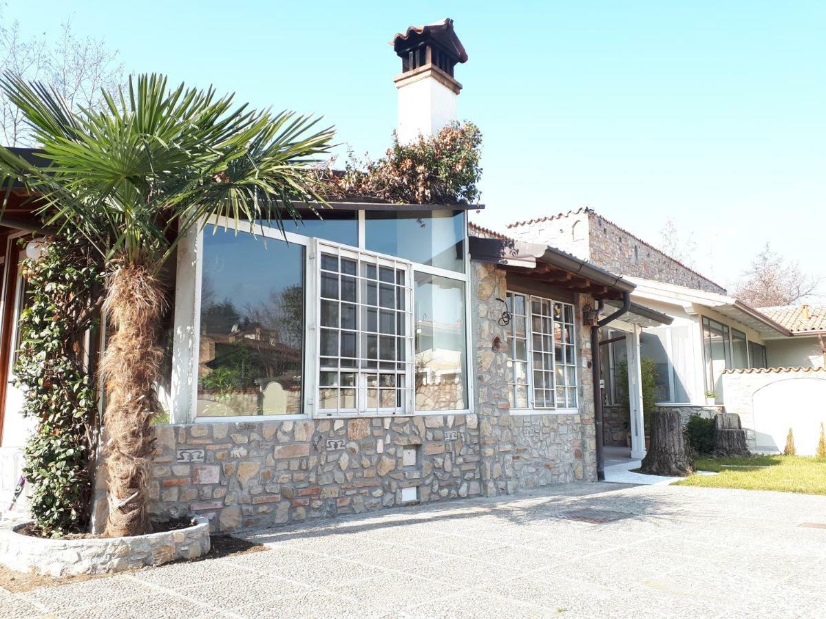 Perla Bed & Breakfast Gussago Bagian luar foto